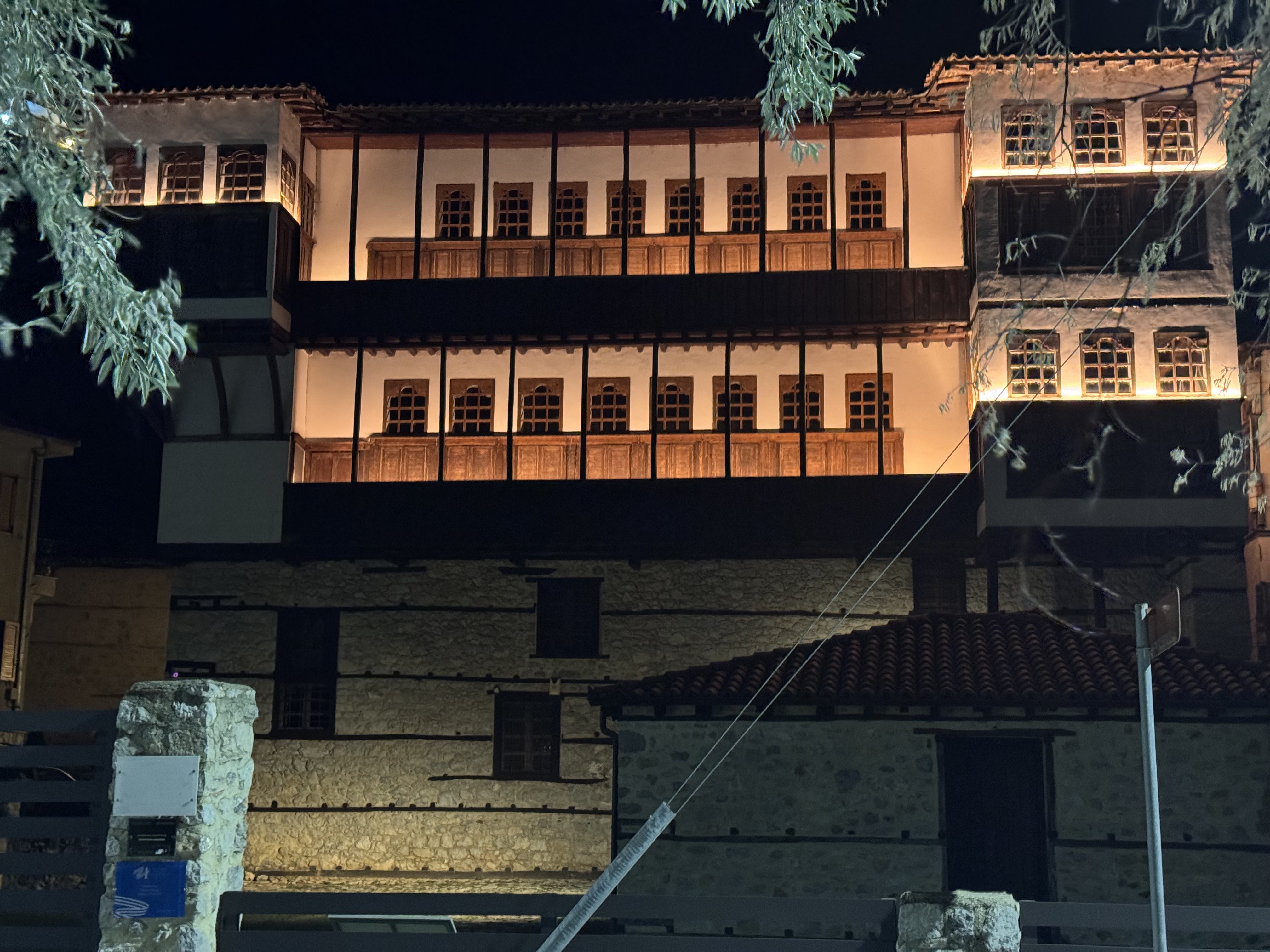 Tsiatsiapas Mansion